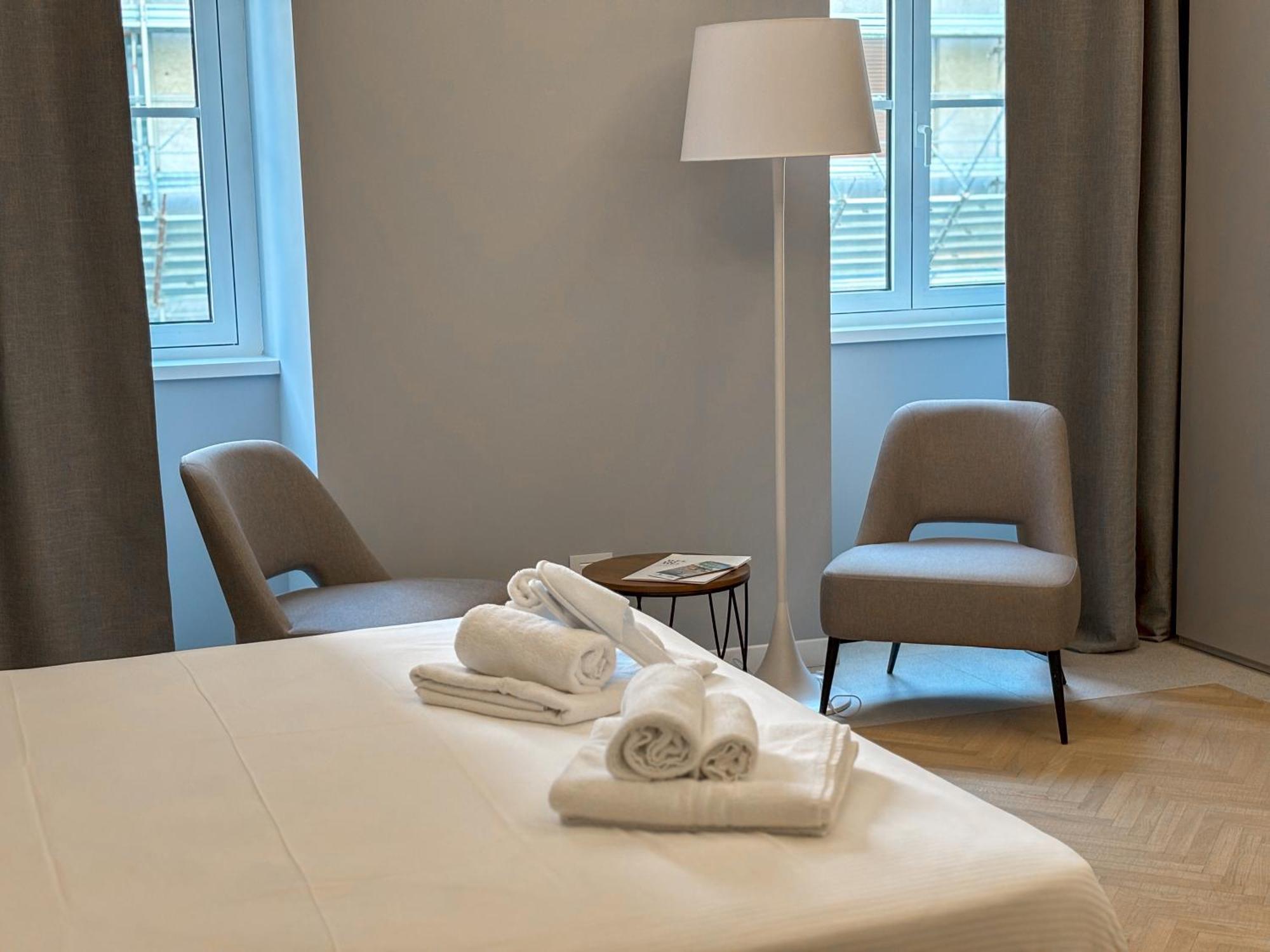 Teatro Romano Exclusive Suites Trieste Ngoại thất bức ảnh
