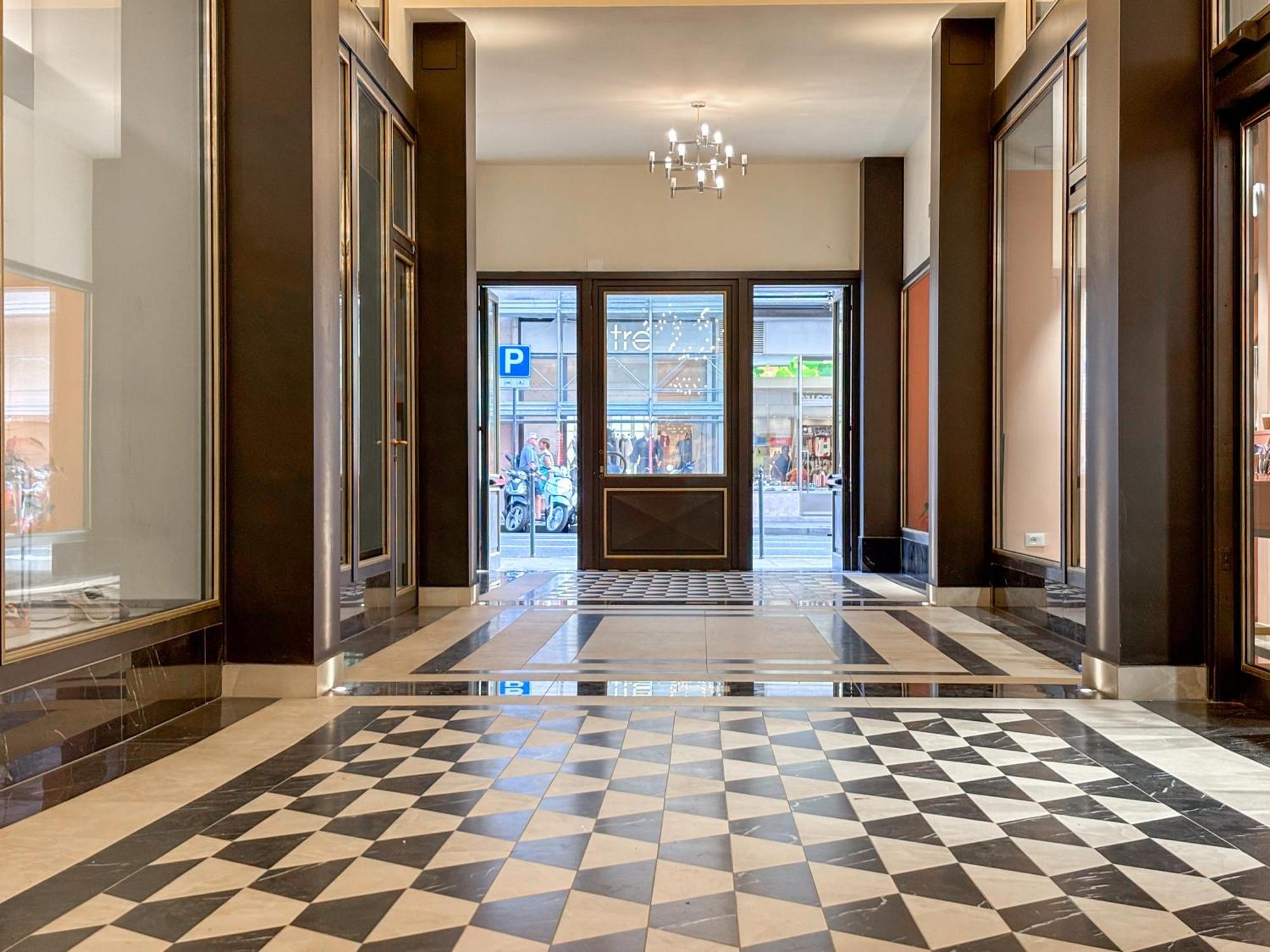 Teatro Romano Exclusive Suites Trieste Ngoại thất bức ảnh