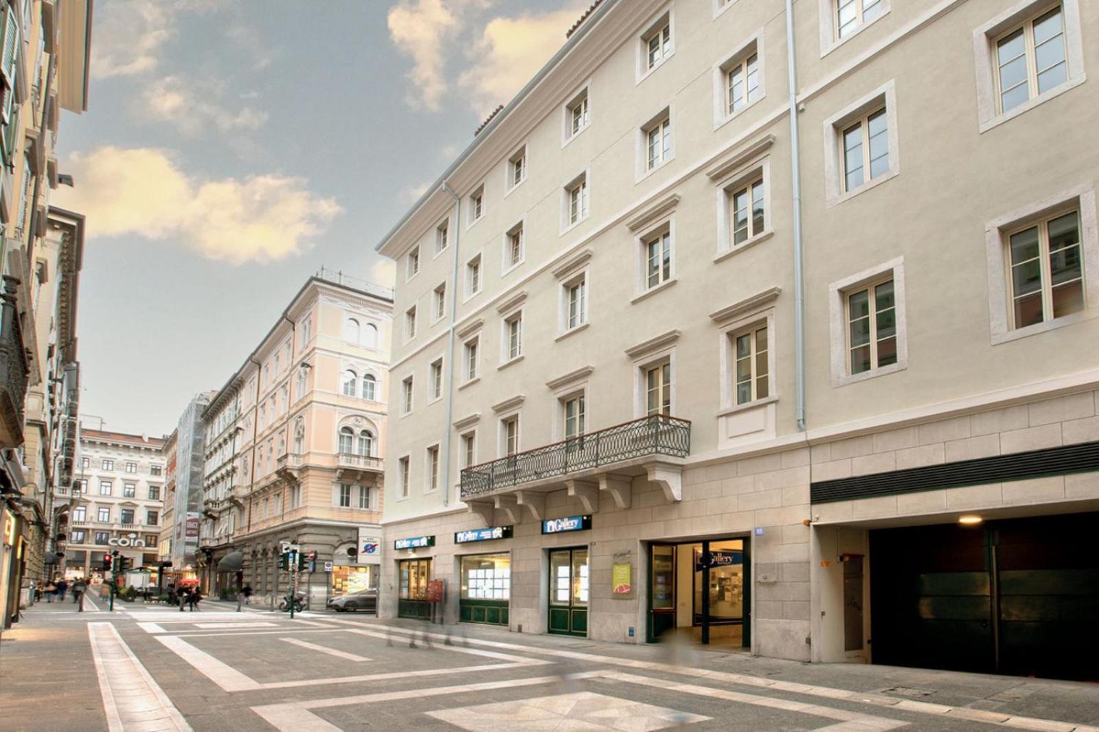 Teatro Romano Exclusive Suites Trieste Ngoại thất bức ảnh