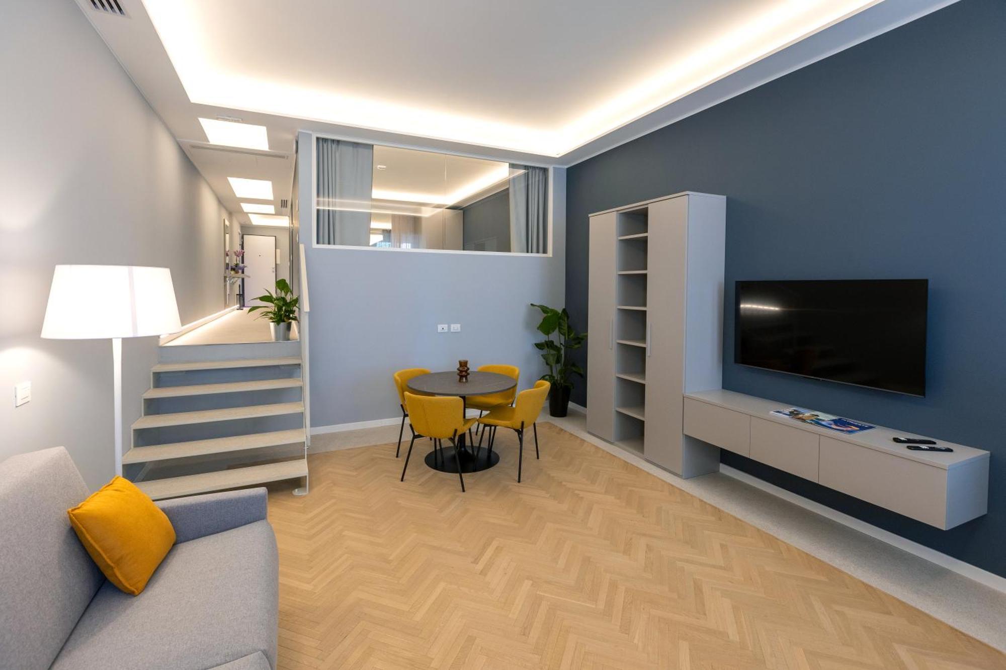 Teatro Romano Exclusive Suites Trieste Ngoại thất bức ảnh